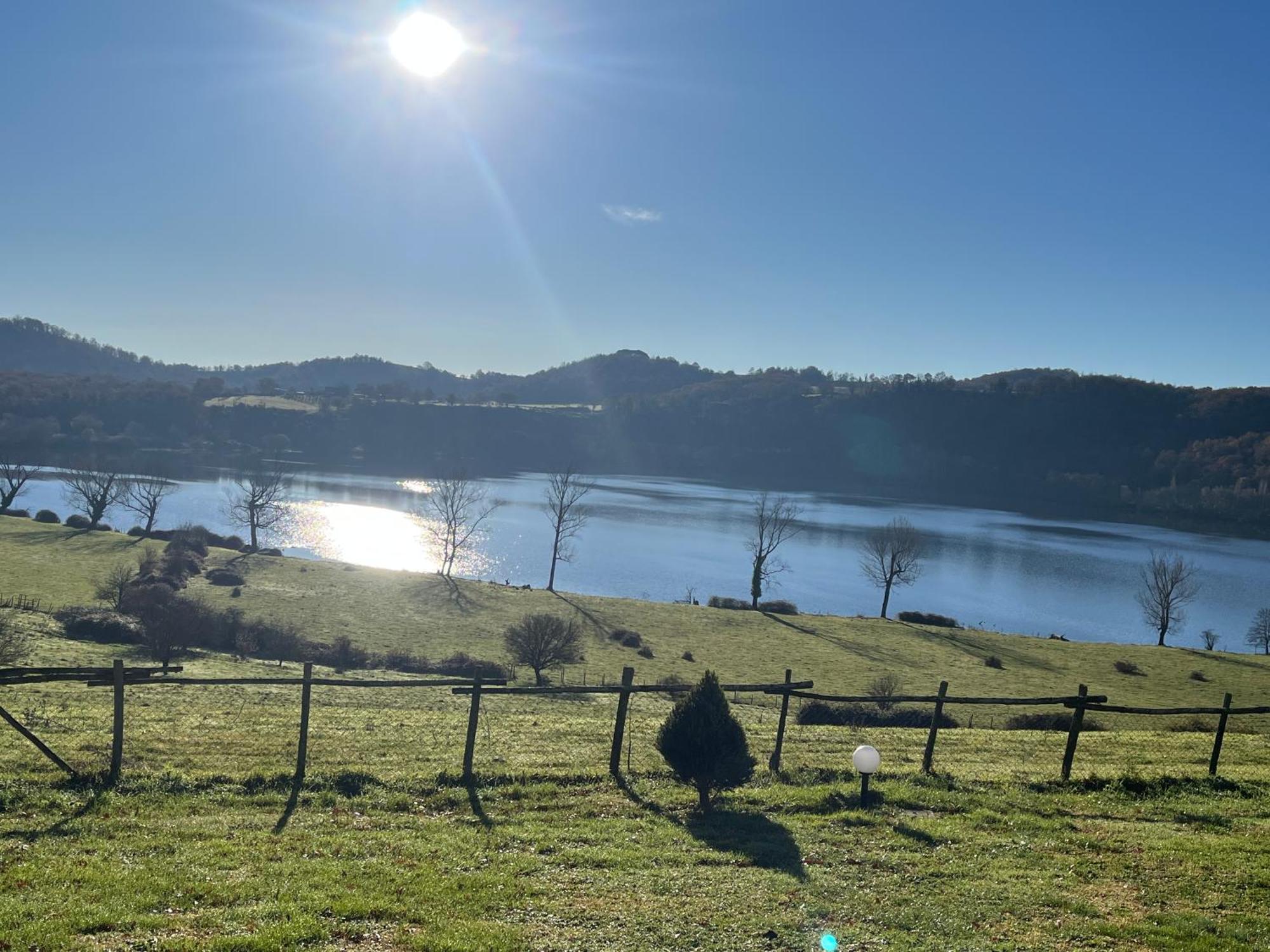 Agriturismo Lago Di Mezzano Valentano Ngoại thất bức ảnh